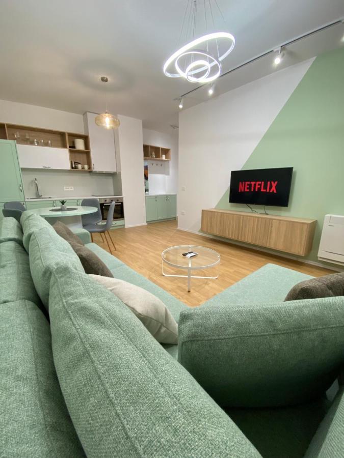 Primo Apartment *